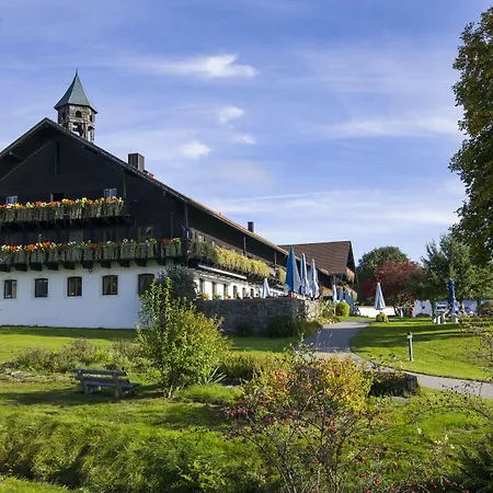 Gut Schmelmerhof 3*